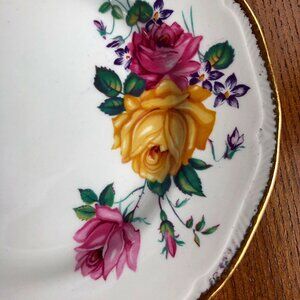 Vintage Ridgway Chateau Rose Salad Plates 22 Kt gold edge.